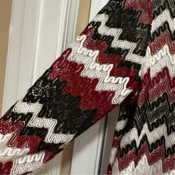 Alfred Dunner Chevron Patterned lined Women's Top 3/4 length sleeves size medium - Picture 5 of 8